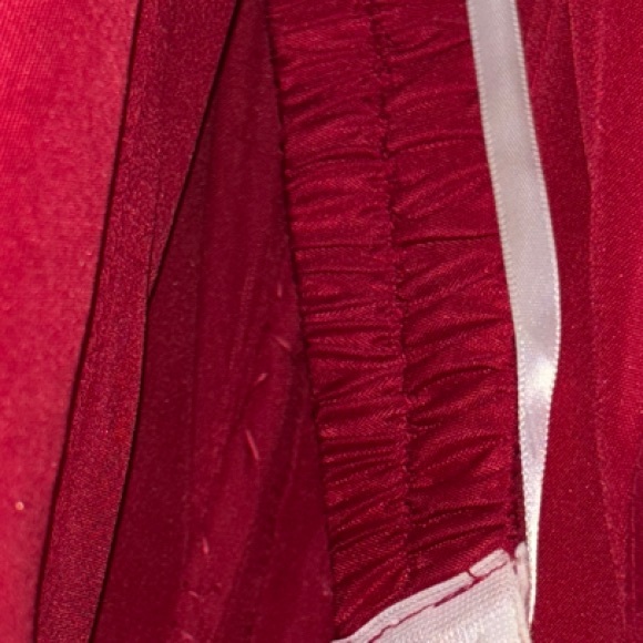 Chic Maroon cranberry red Floral Embellished Dress 12 - Picture 13 of 16